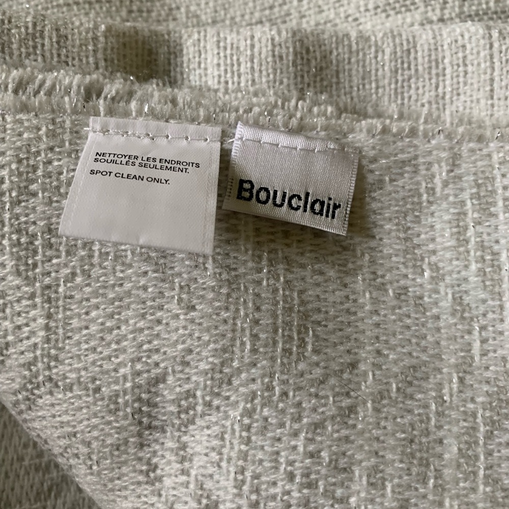 Bouclair Throw - Picture 3 of 3